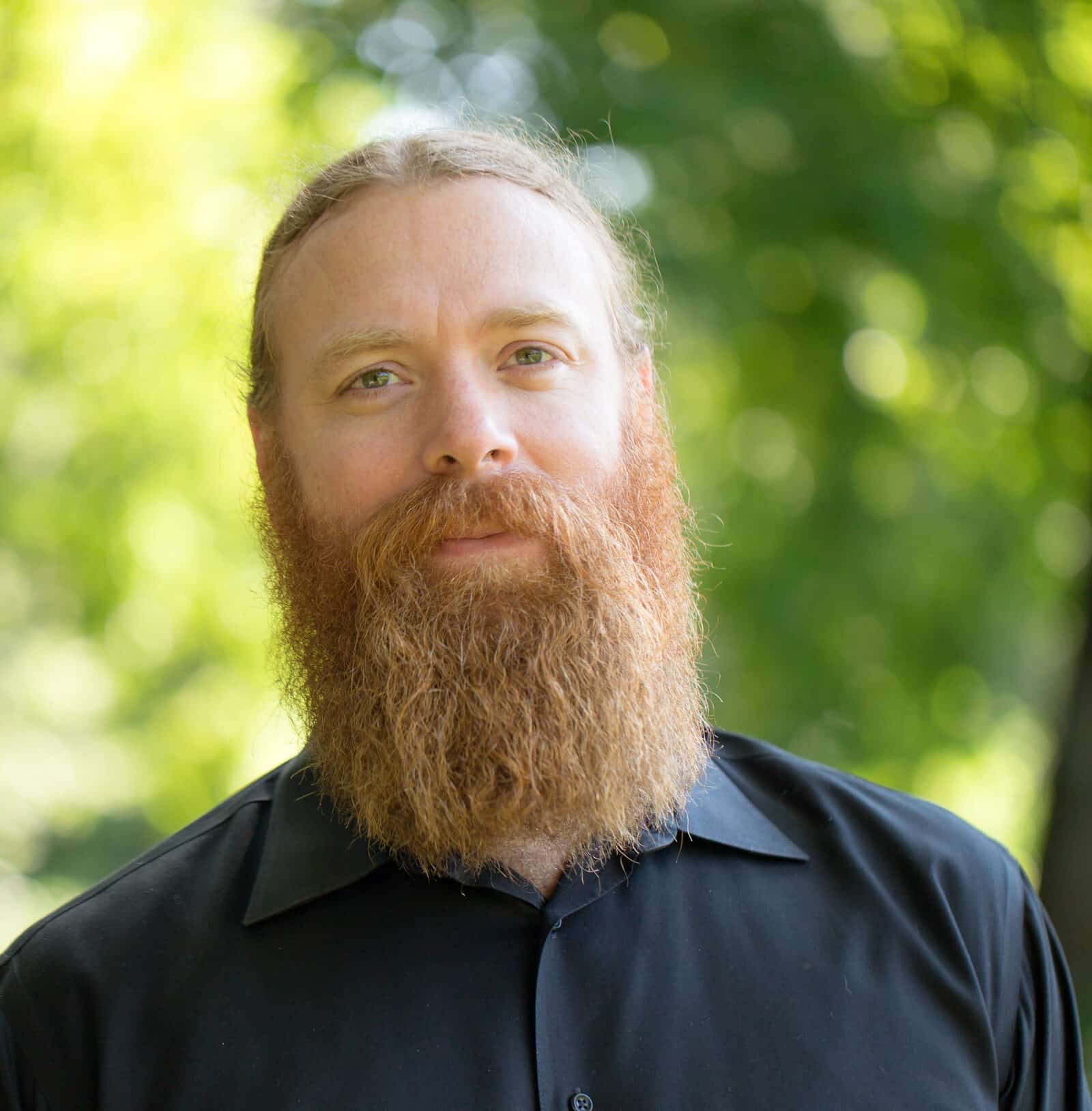 Headshot of Master of Bioethics Professor Ryan Nash
