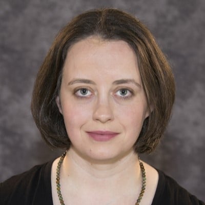 Headshot of Amber Pasternak