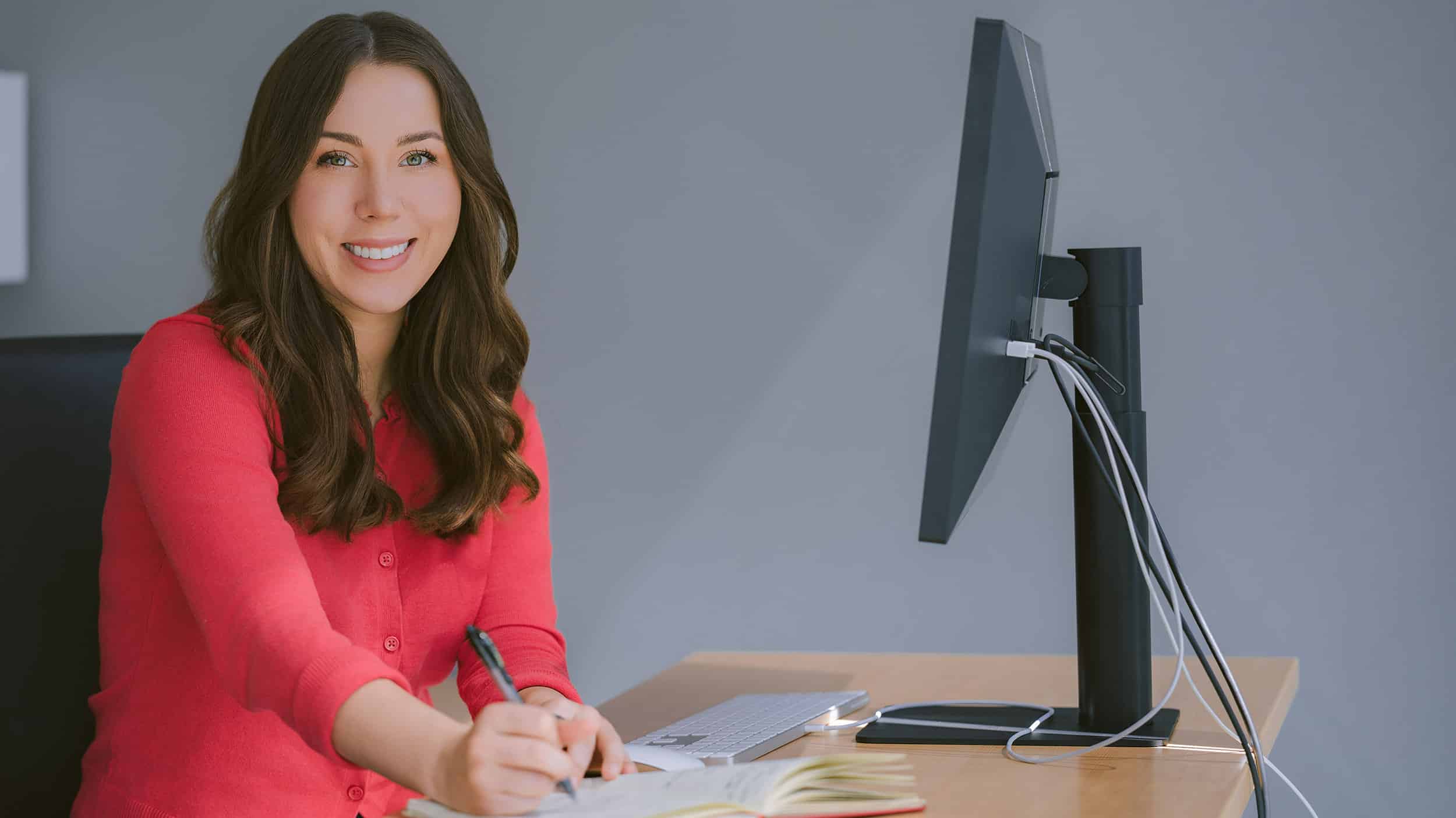 Wprking professionals master the foundations of public health online.